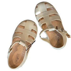 Brand new Three Pines Co. Pathfinders